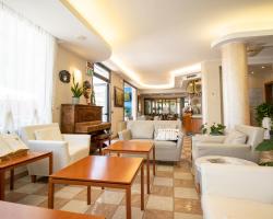 Hotel Crystal