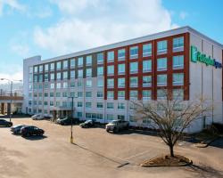 Holiday Inn Express Charleston-Civic Center, an IHG Hotel