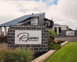 Mandala Ace Albany Hotel