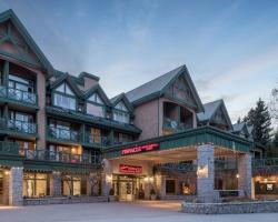 Pinnacle Hotel Whistler