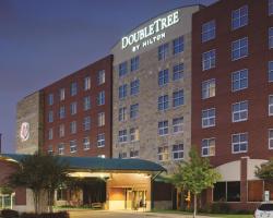 DoubleTree by Hilton Dallas-Farmers Branch