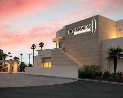 Redondo Beach Hotel, Tapestry Collection by Hilton