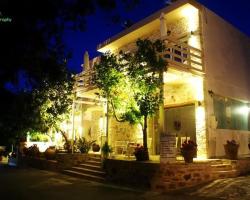 Antonios Hotel Apartments