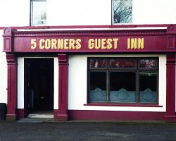 5 Corners Guest Inn