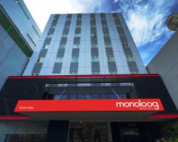 Monoloog Hotel Surabaya