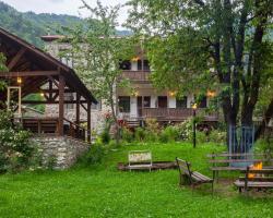 Villa Mestia Hotel