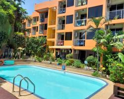 PorterHouse Beach Hotel