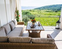 Sandy Bay Apartments