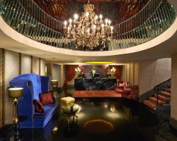 Aurum Royal