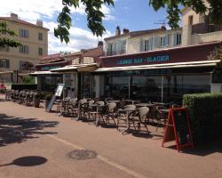 Caffe Riviera