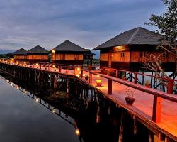 Shwe Inn Tha Floating Resort