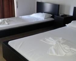 Philippos & Maria Apartments