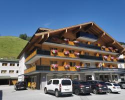 Hotel Alpenrose