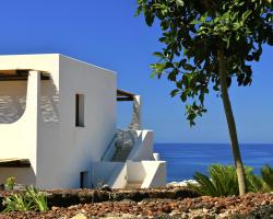 Kuddie Rosse Eco-Friendly Residence