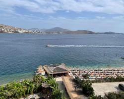 Port Side Sarande