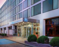 Hilton London Gatwick Airport