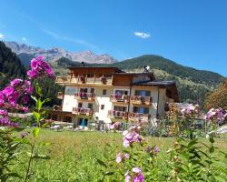 Hotel Ortles Dolomiti Walking & Spa