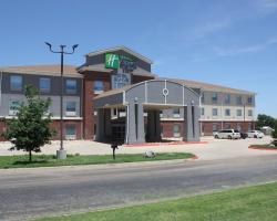 Holiday Inn Express Hotel & Suites Shamrock North, an IHG Hotel