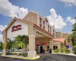 Hampton Inn & Suites Fort Lauderdale Airport