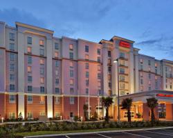 Hampton Inn & Suites Orlando Airport at Gateway Village