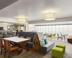 Hampton Inn Portland Airport