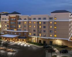 Courtyard by Marriott Newark Elizabeth