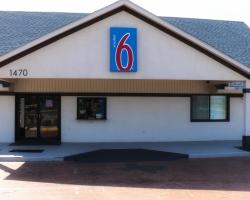 Motel 6-Alvin, TX