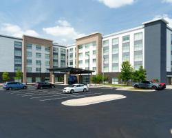 Holiday Inn Express & Suites - Mall of America - MSP Airport by IHG