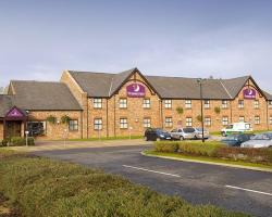 Premier Inn Wigan - M6, J25