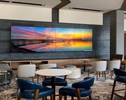 Courtyard by Marriott Philadelphia South at The Navy Yard