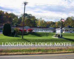 Longhouse Lodge Motel