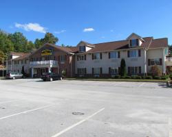 Western Inn & Suites Hampton