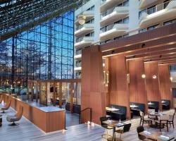 DoubleTree by Hilton Hotel Newark Airport