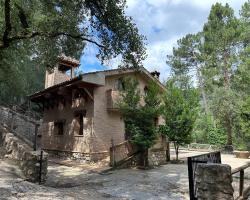 Casa Rural Ermita Santa Maria de la Sierra