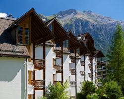 Schweizerhof Ferienwohnungen Lenzerheide 4