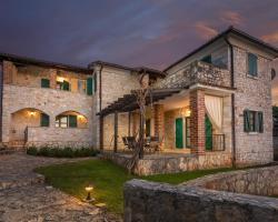 Villas Orbani by Istarski Dvori