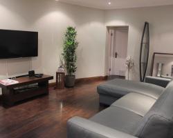 Paddington Patio Apartment