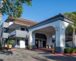 Days Inn by Wyndham Encinitas Moonlight Beach