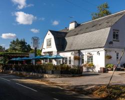 The Carpenters Arms