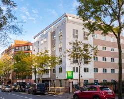 ibis Styles Paris Tolbiac Bibliotheque