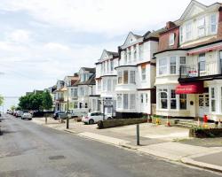 Welbeck Hotel - Close to Beach, Train Station & Southend Airport