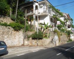 Apartments Edi - Captain's House