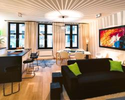 Charles Home - Grand Place Aparthotel