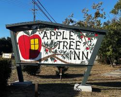 Apple Tree Inn