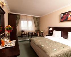 Hotel Rapsodia City Center