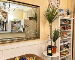 Explorer B&B Old Town Rooms & Apartment #don't be a tourist, be an Explorer!