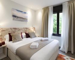 Eixample Building Apartments by Mercedes Heritage