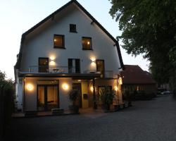 Nella Parkhotel