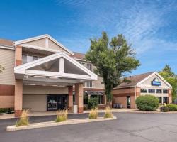 Days Inn & Suites by Wyndham Madison