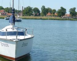 Zeilboot Aan Het IJsselmeer